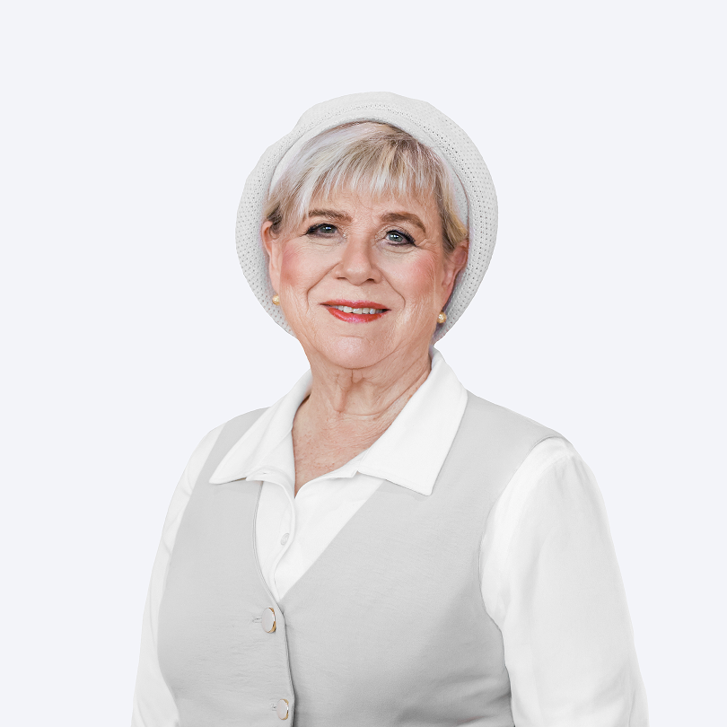 Esther Altura, Chief Executive Officer & Co-Founder at DrizzleX