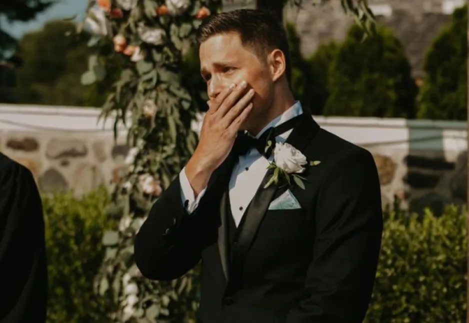 Groom portrait in a garden