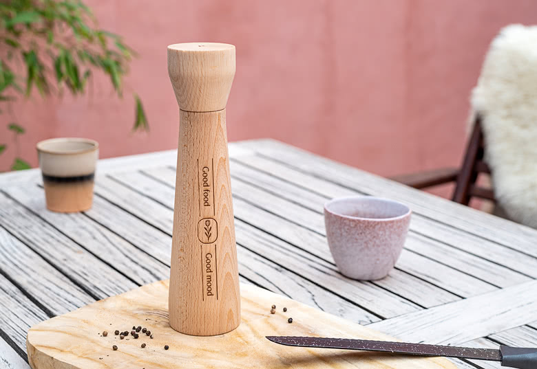 Pfeffermühle mit Gravur