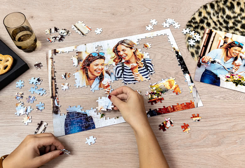 Fotopuzzle mit 1000 Teilen aus Hartpappe