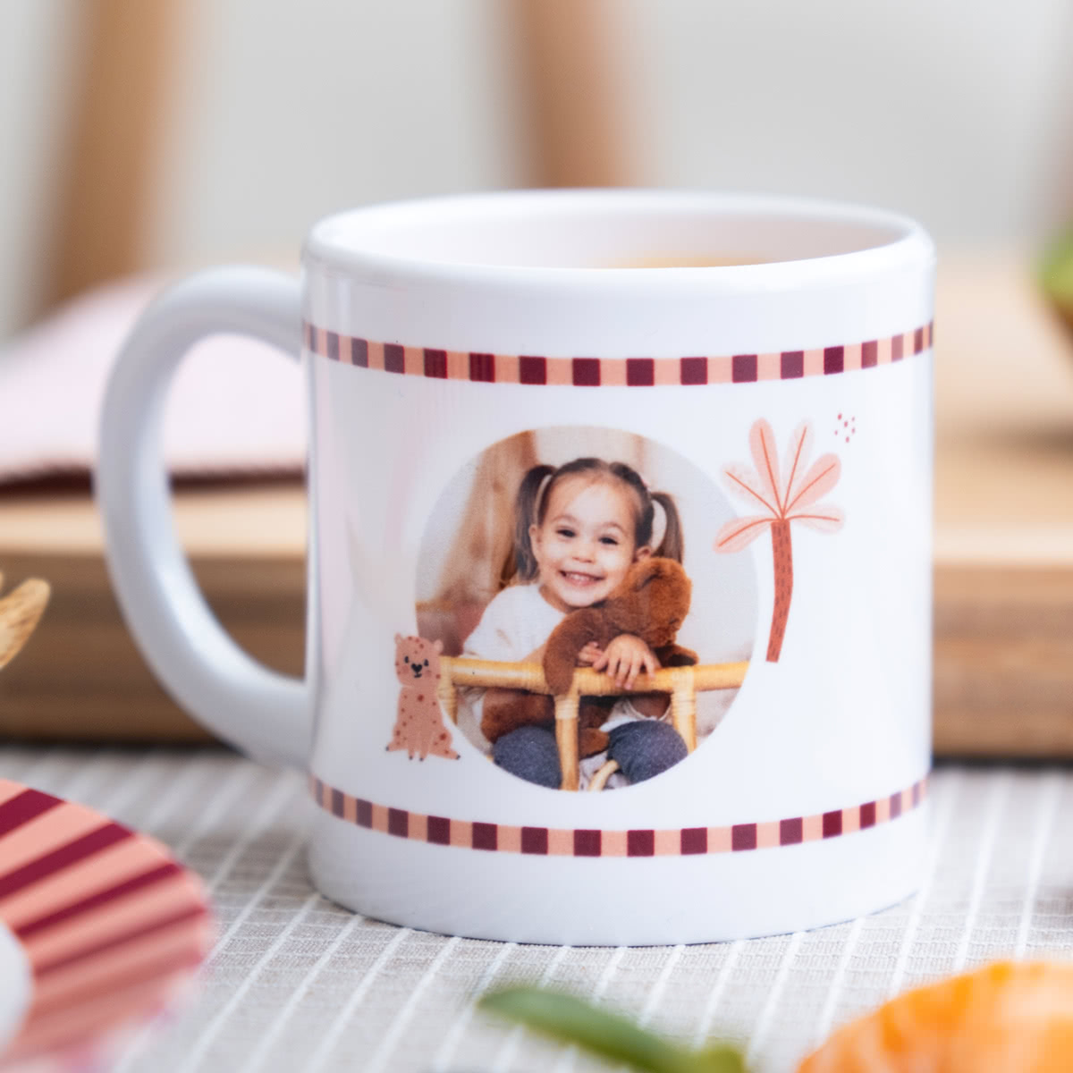 Kinderbecher aus BPA-freiem Kunststoff