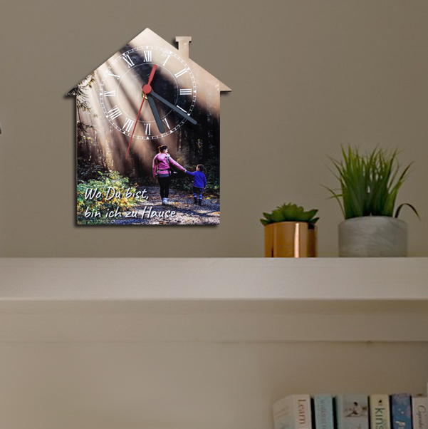 Foto-Wanduhr in Hausform, 23 × 19 cm