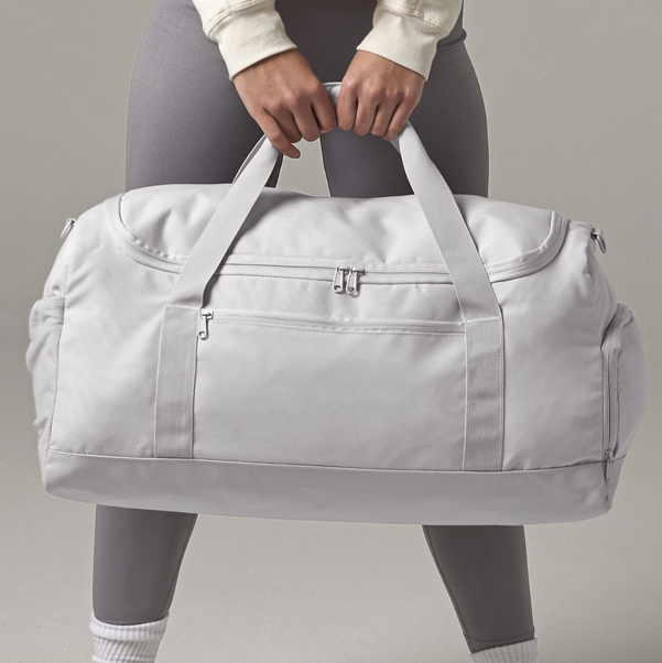 Trainingstasche XL aus recyceltem Polyester