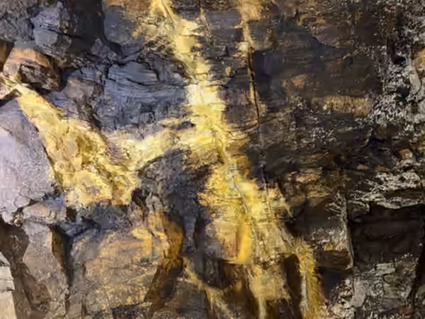 Mineral vein exposed in underground mine workings