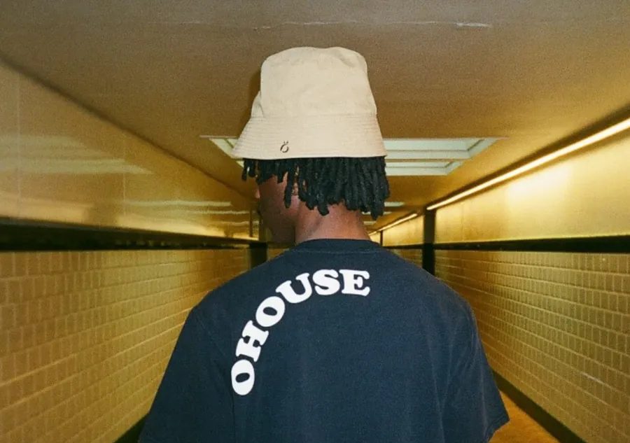 ÖHOUSE – case