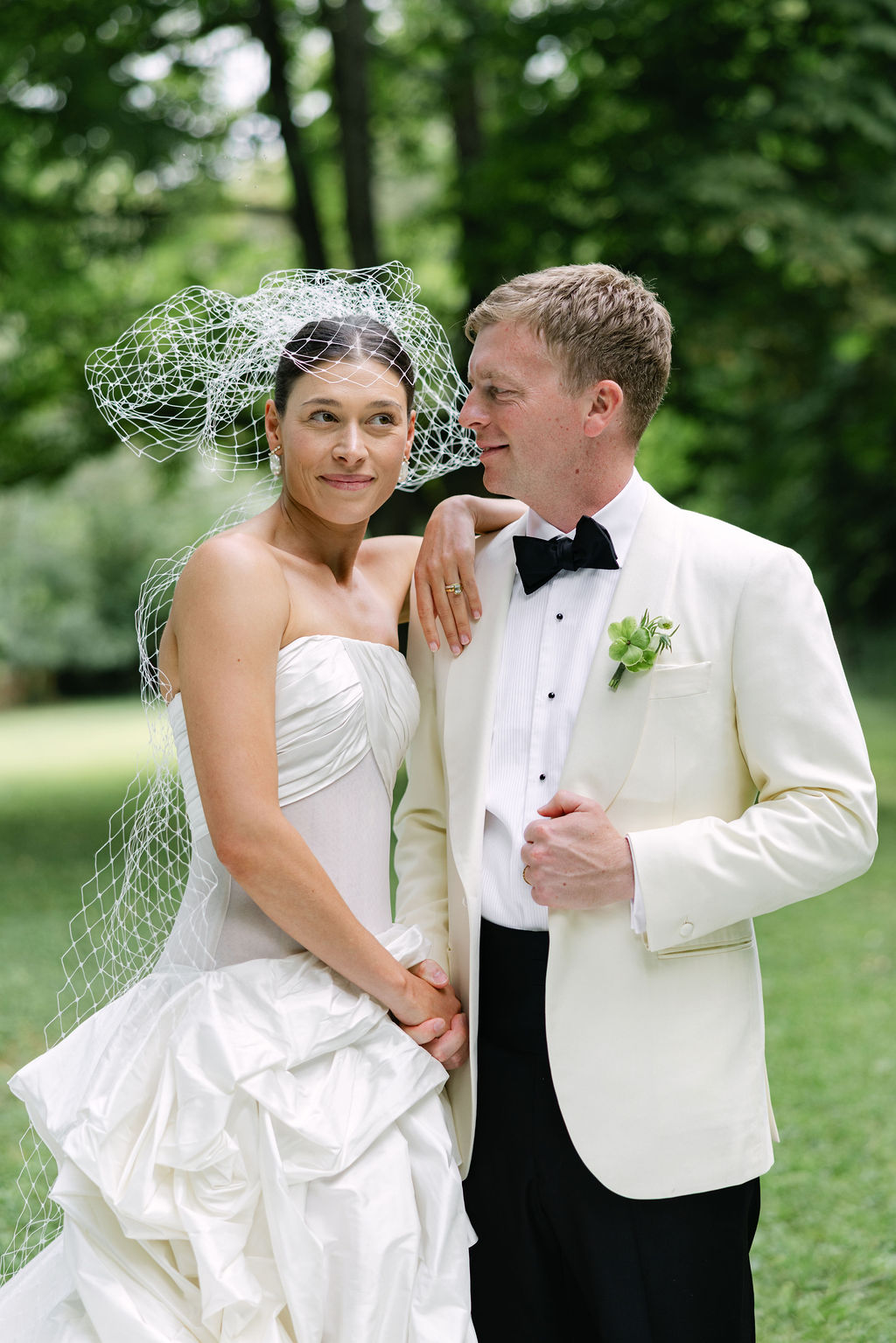 Charlotte & Ryan photographed by London Eve