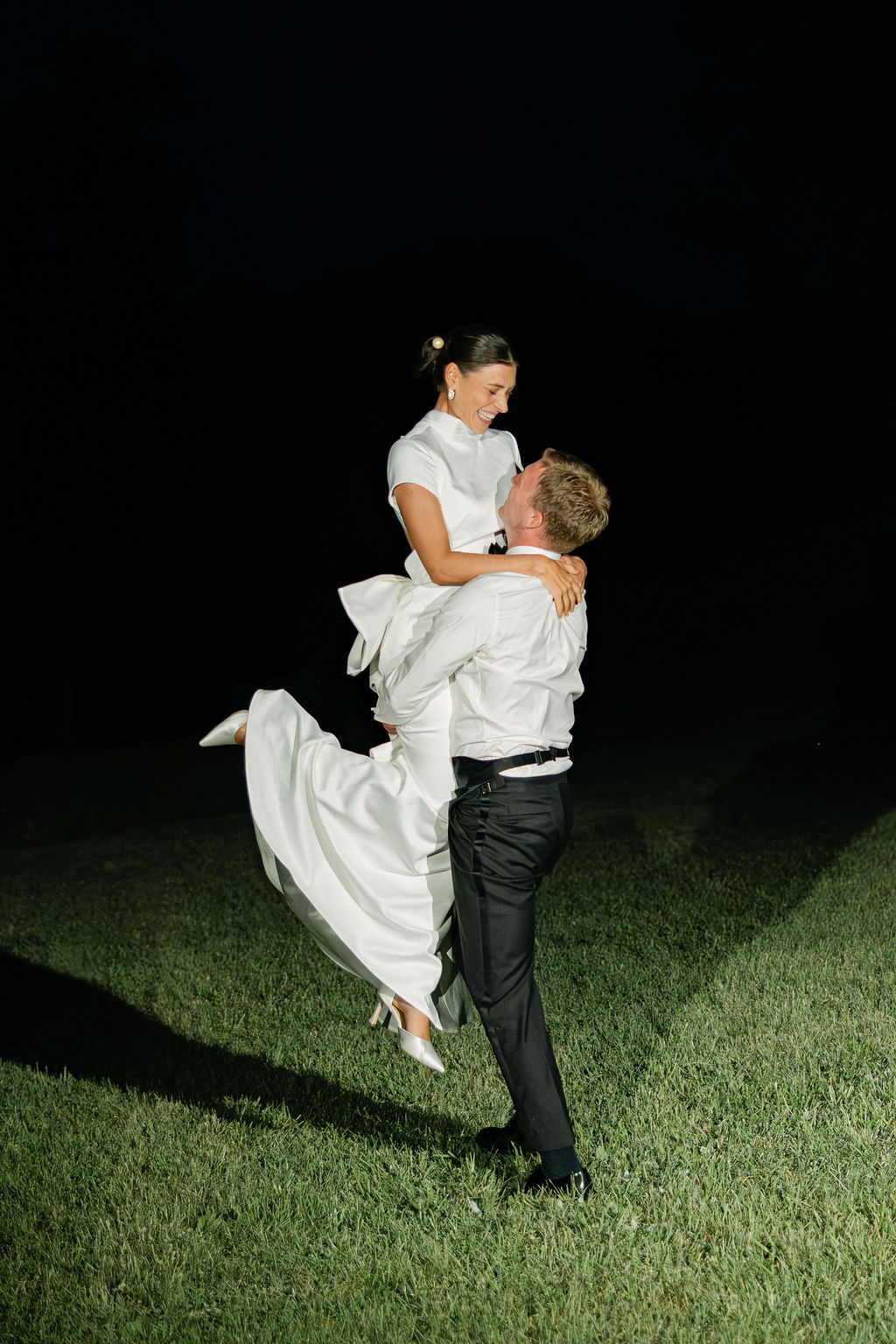 Charlotte & Ryan photographed by London Eve