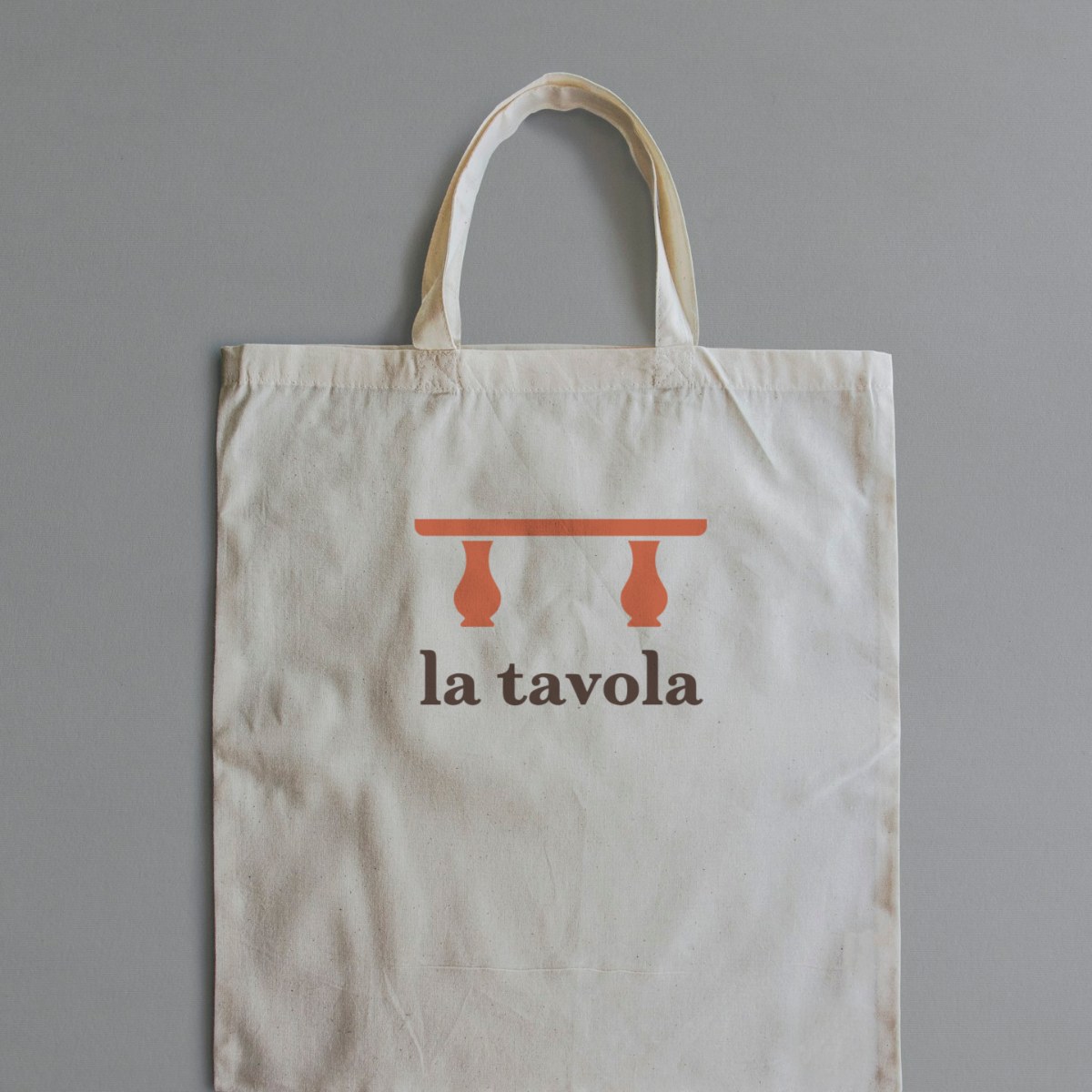 Canvas tote bag printed with the La Tavola logo
