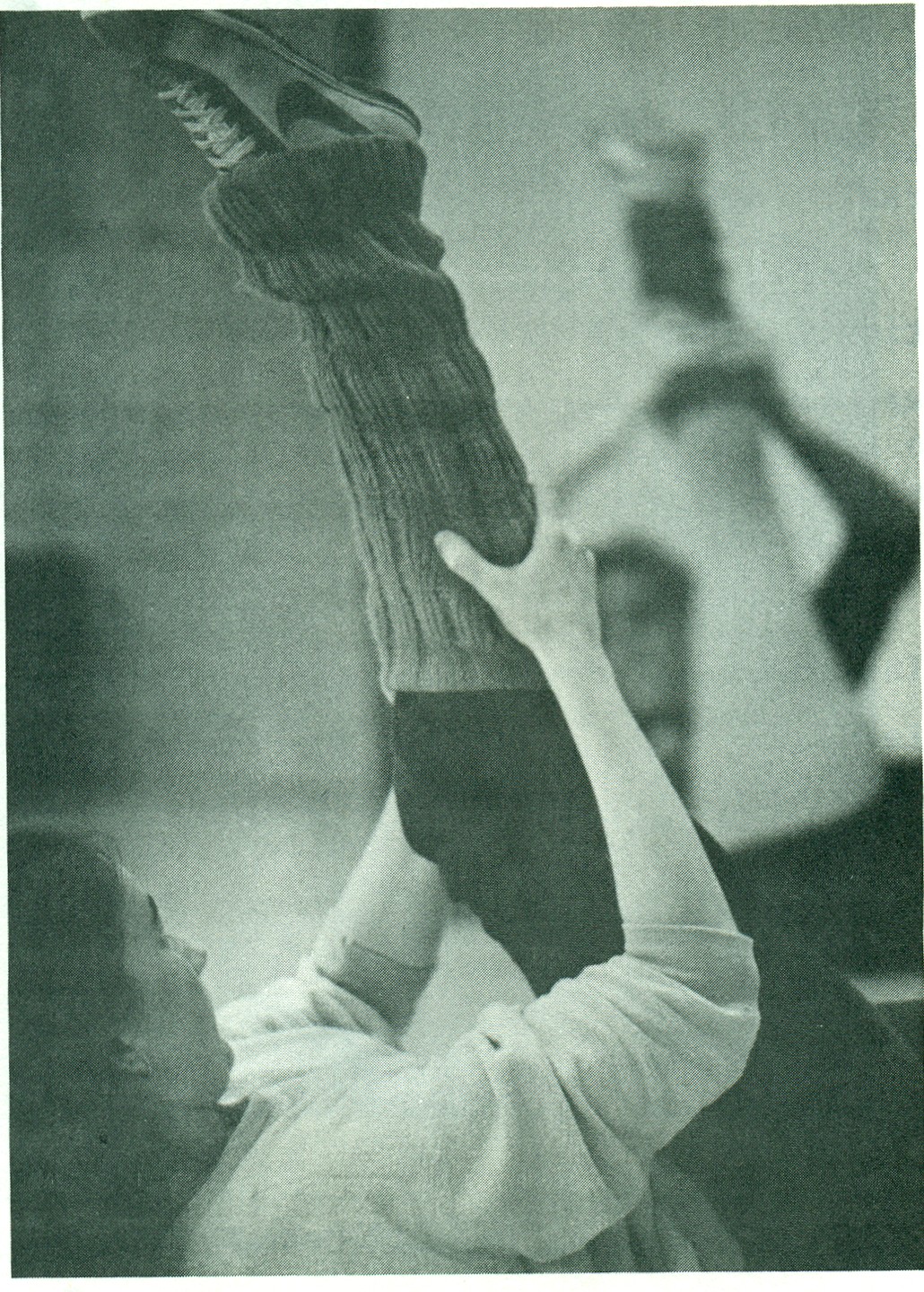 An exercise class, one of the most popular of Communiversity's offerings, from the University YMCA's 1983–84 annual report.