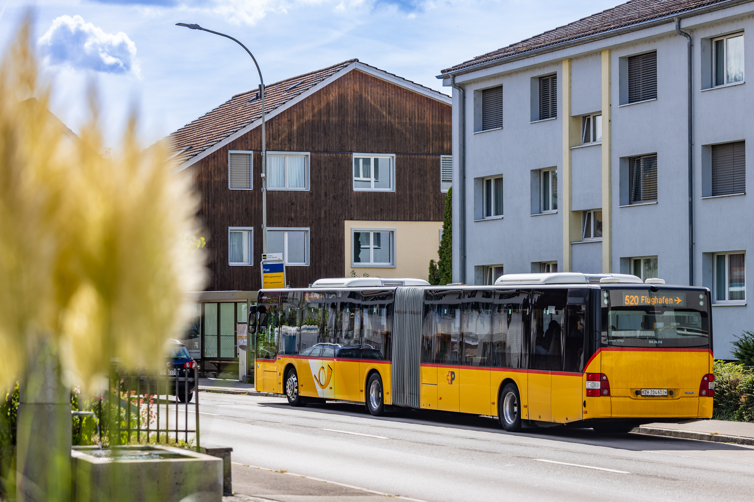 Bus