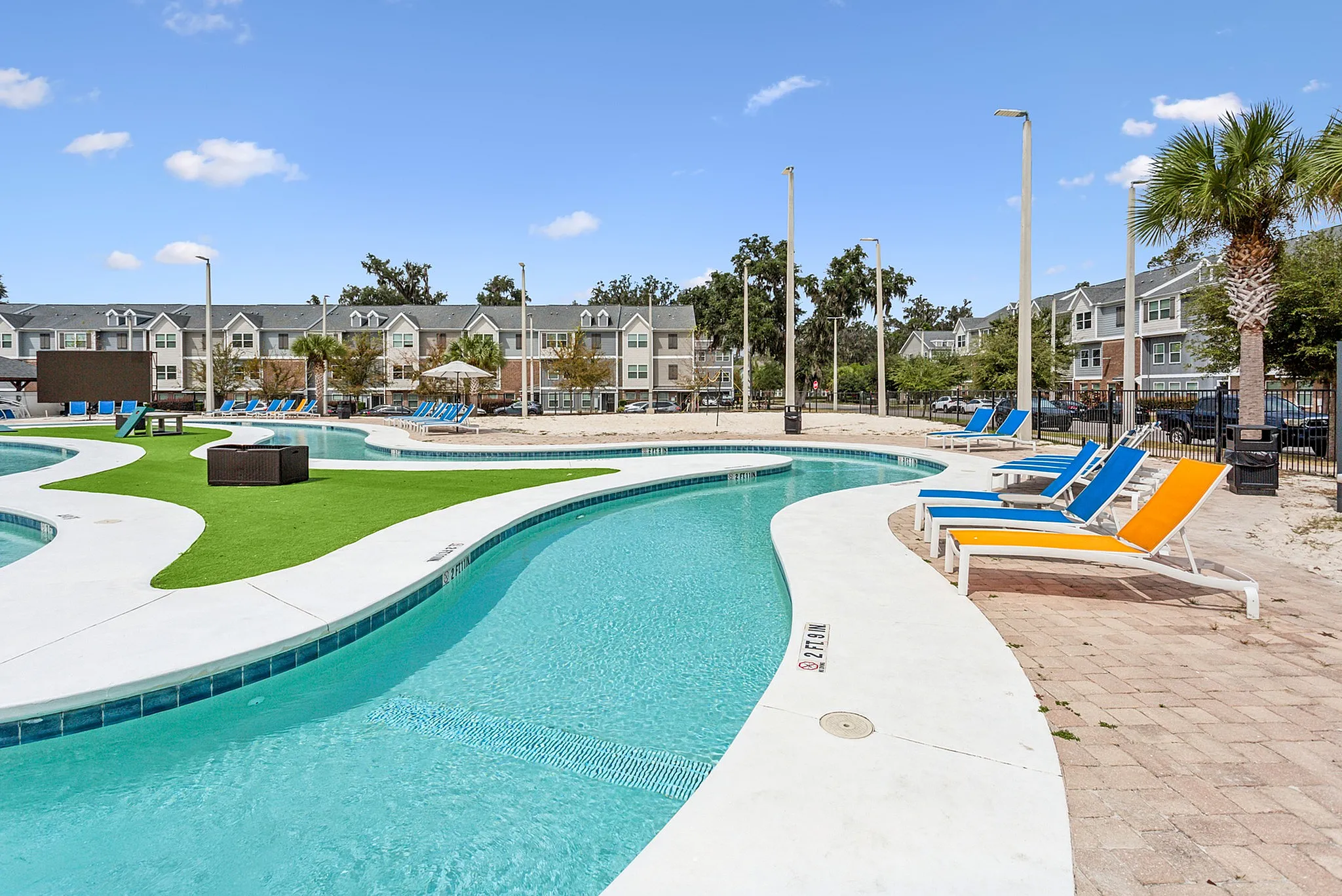 Resident pool and lounge
