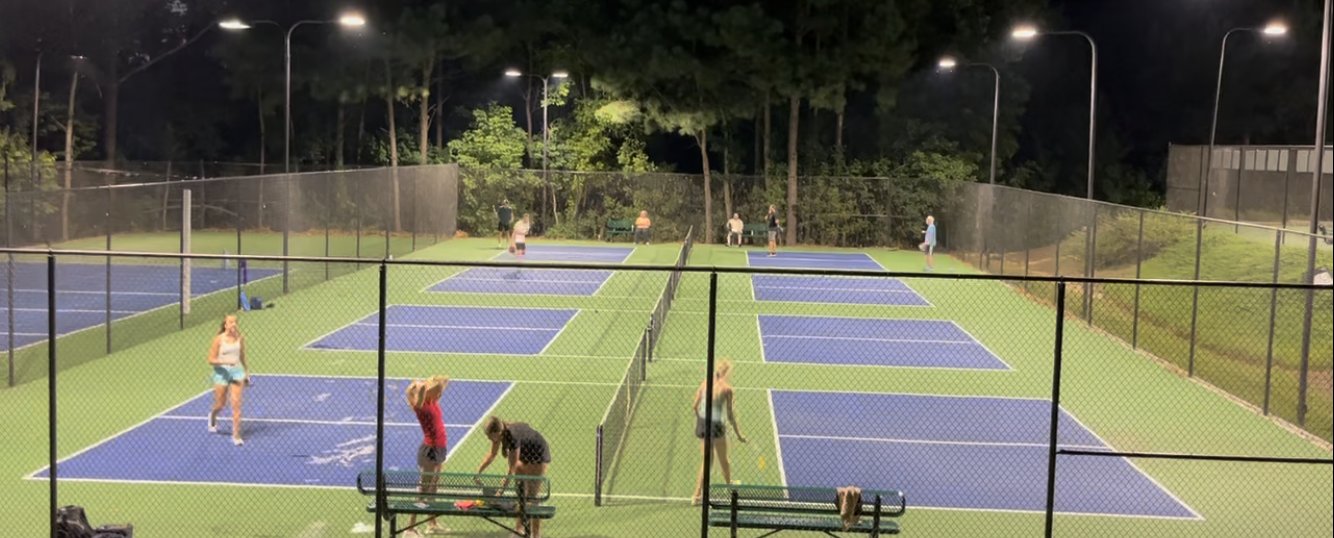 Hampton Golf Village pickleball courts lit by HiLumz