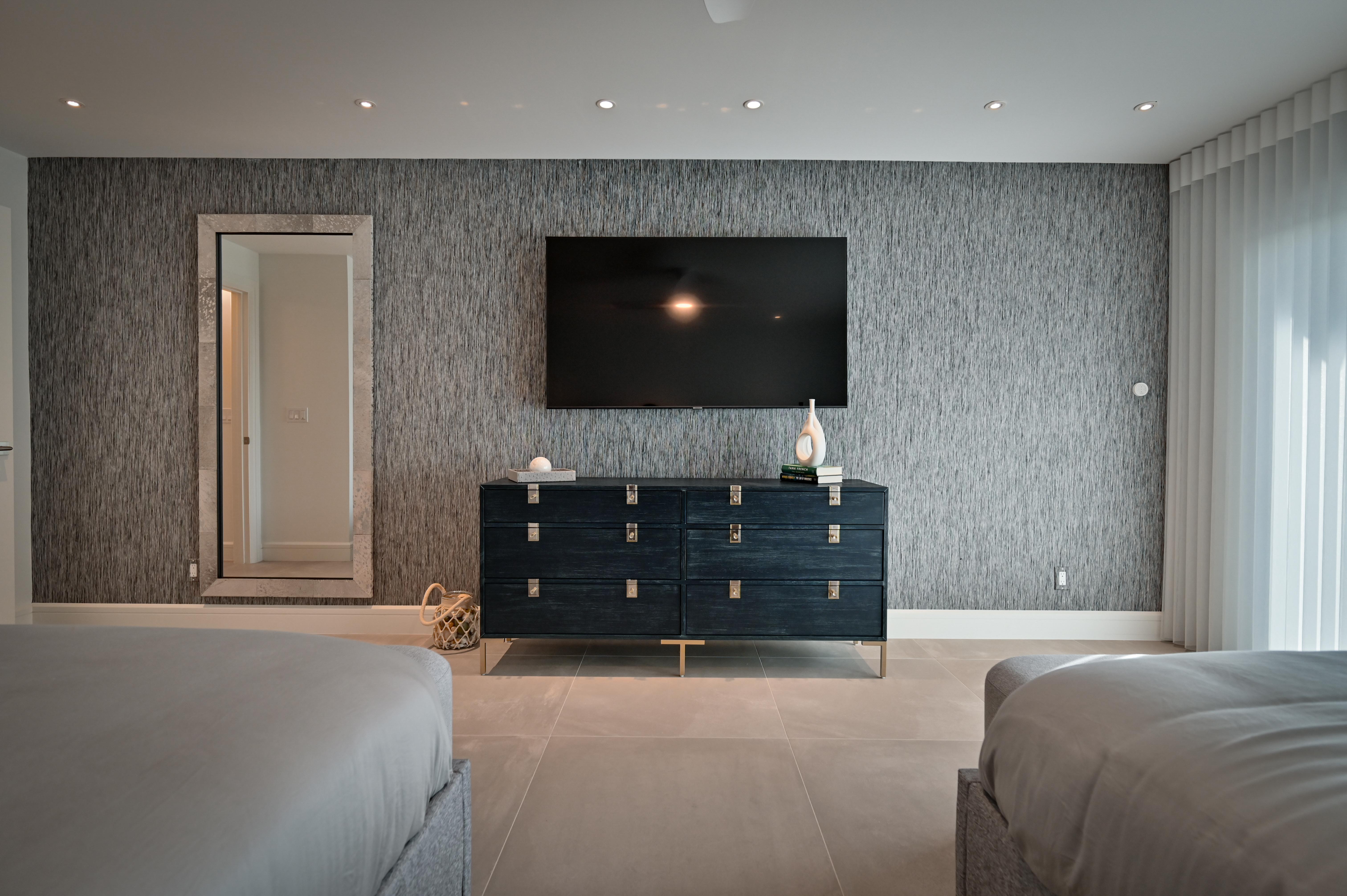 Guest room media wall
