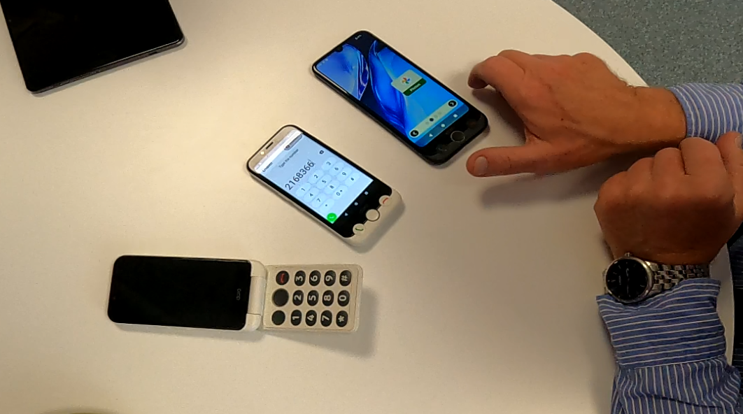 Compact Hybrid Phone UI: Iterative Usability Testing