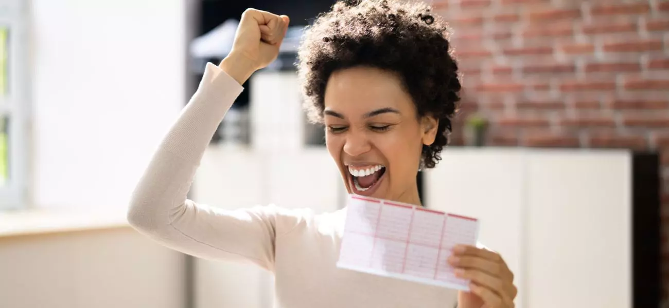 Gagner au loto vous offre l’opportunité de changer votre situation financière. Il permet d’augmenter votre pouvoir d’achat, d’engranger de l’argent et d’accroître vos revenus. Les chances de remporter le gros lot étant relativement faibles, il existe quelques conseils à suivre pour mettre tous les atouts de votre côté. 