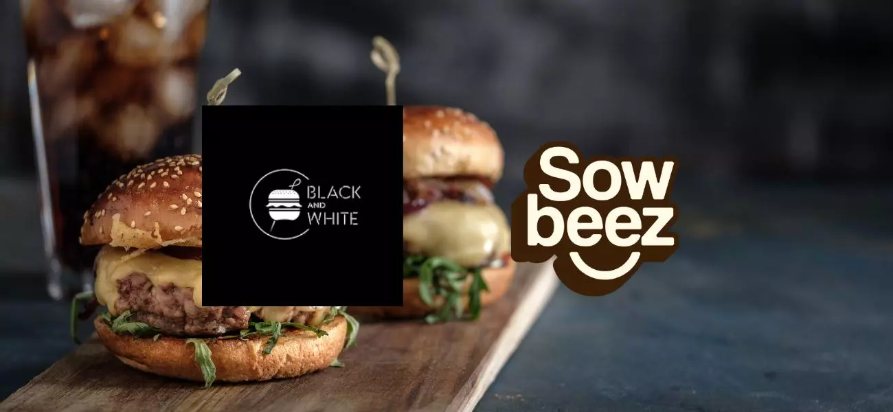 Sowbeez, l’application qui transforme le quidam en influenceur de quartier, s’associe à Black & White Burger, la chaîne de fast-food qui fait jazzer les papilles des millennials. Cette union promet de secouer le petit monde de la restauration rapide.
