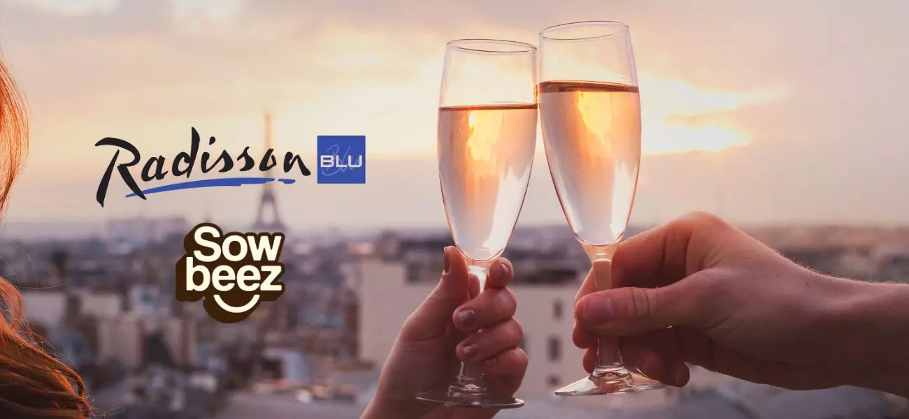 Dans le monde feutré de l’hôtellerie de luxe parisienne, une alliance inattendue fait des vagues. Sowbeez, l’application qui transforme les simples citoyens en influenceurs de quartier, s’associe aux deux fleurons Radisson Blu de la capitale. Cette union promet de bousculer les codes du marketing hôtelier comme jamais auparavant. 