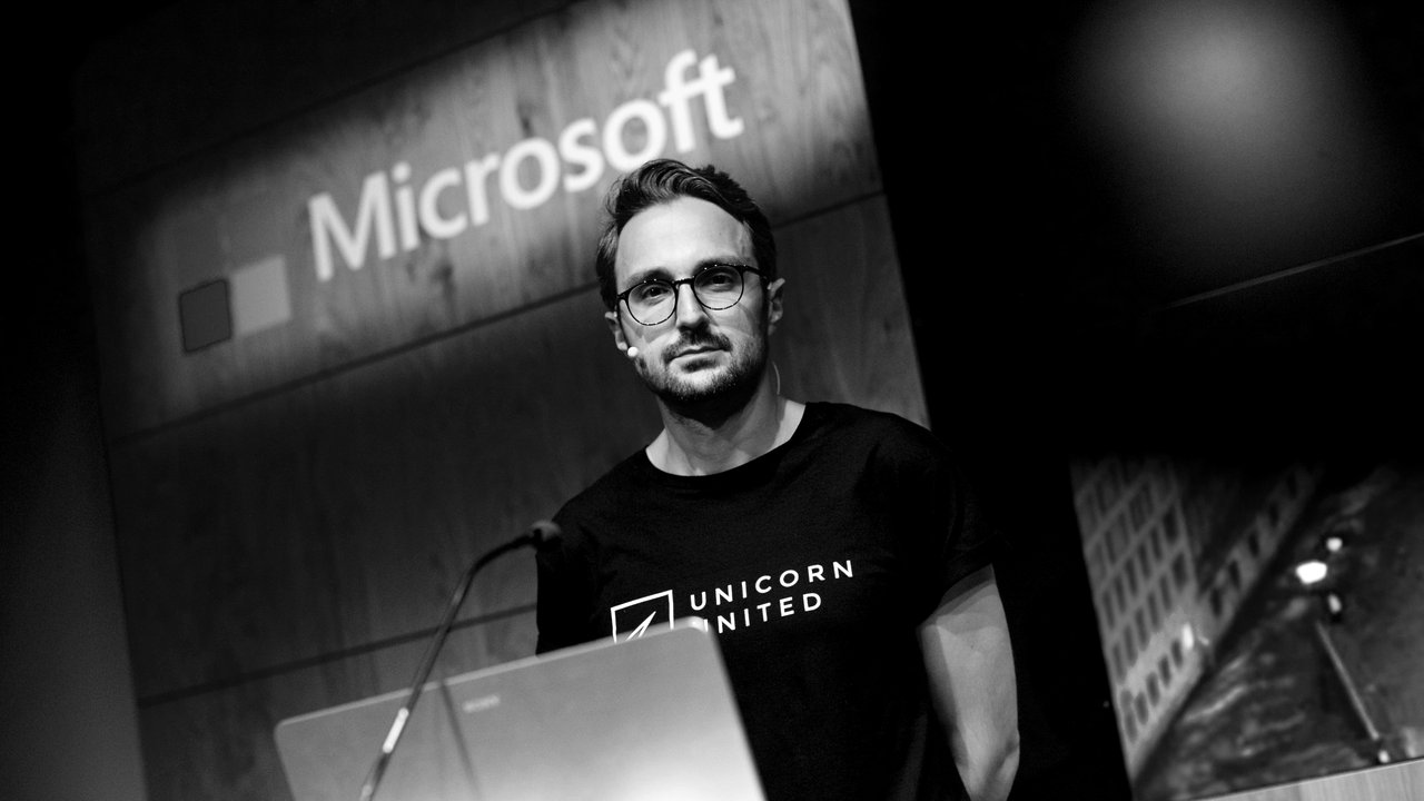 Iskender Dirik on stage at Microsoft