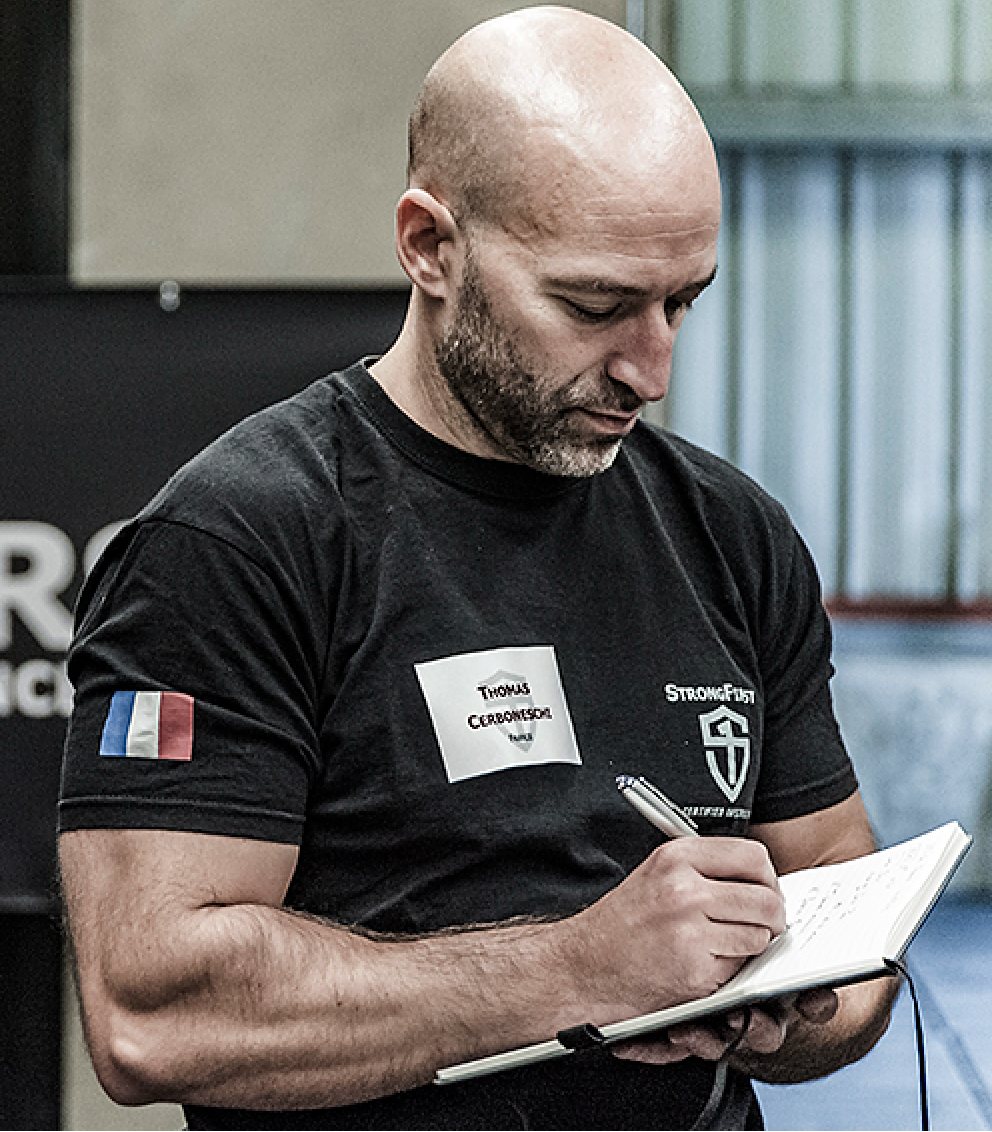 Portrait de Thomas Cerboneschi, directeur de l’éducation et préparateur physique à Studio Reverse.