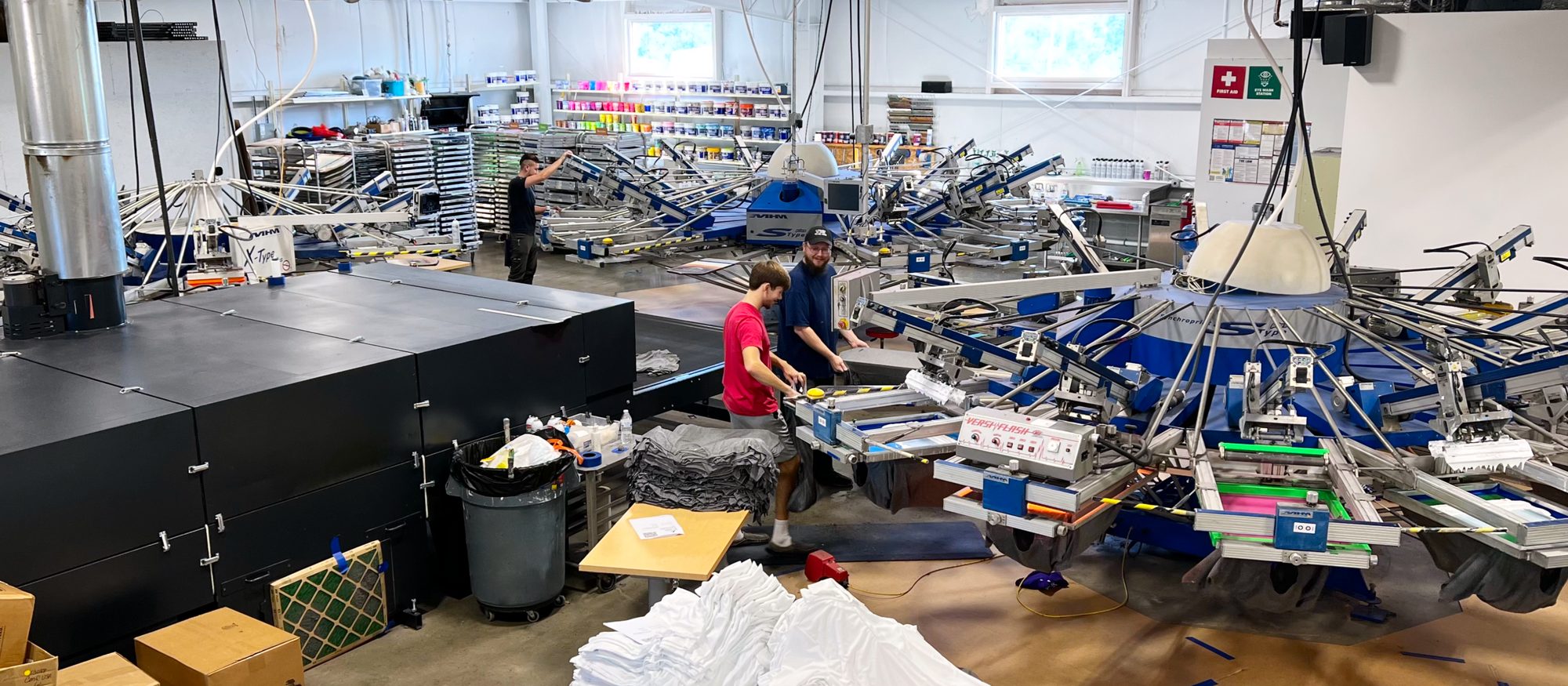 Automatic screen printing presses on the shop floor
