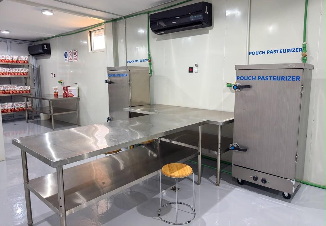 Pouch pasteuriser in the factory