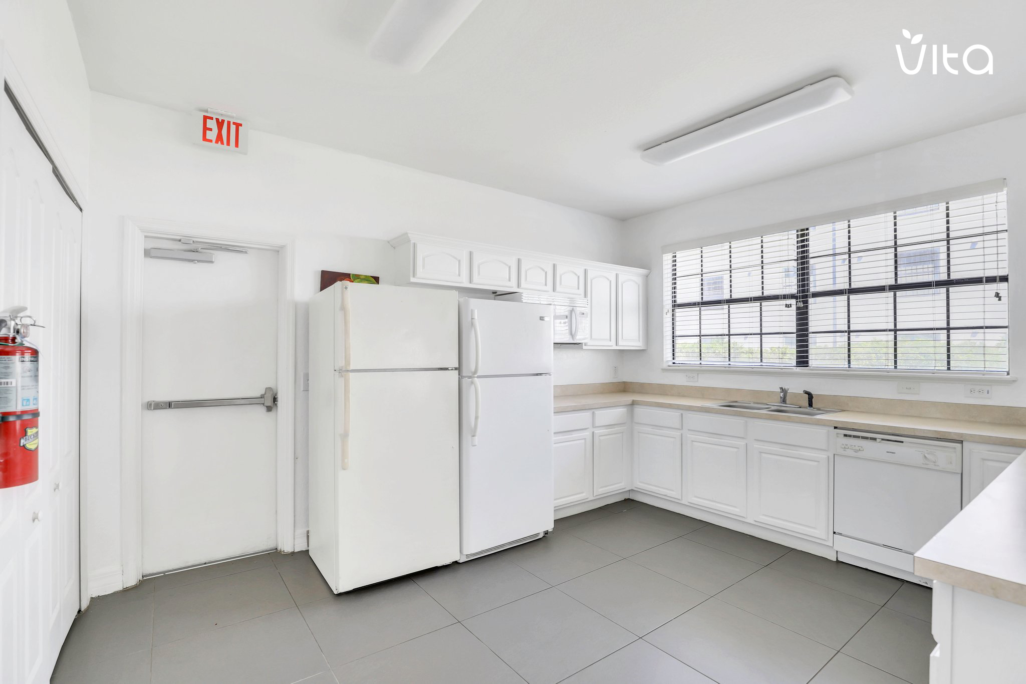 Palm Square amenities