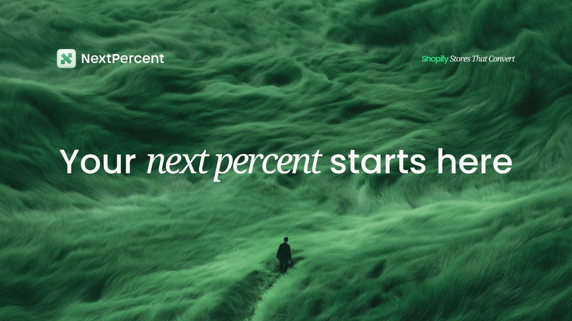 NextPercent-Motiv „Your next percent starts here“ über grüner Landschaft