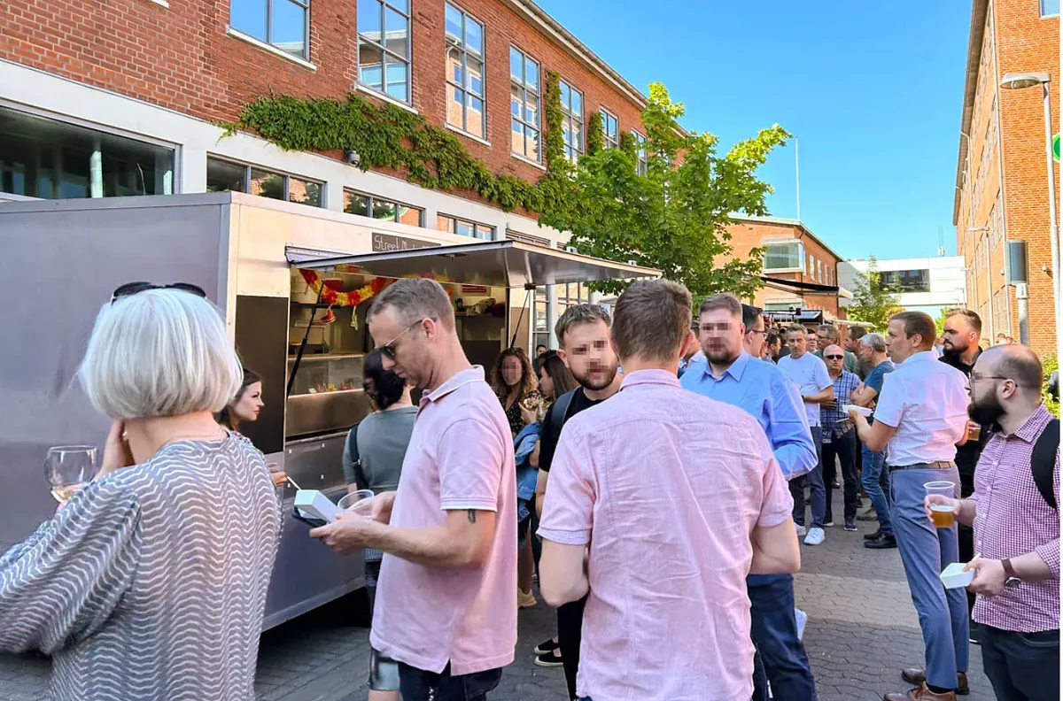 Gæster ved Street Meals' food truck