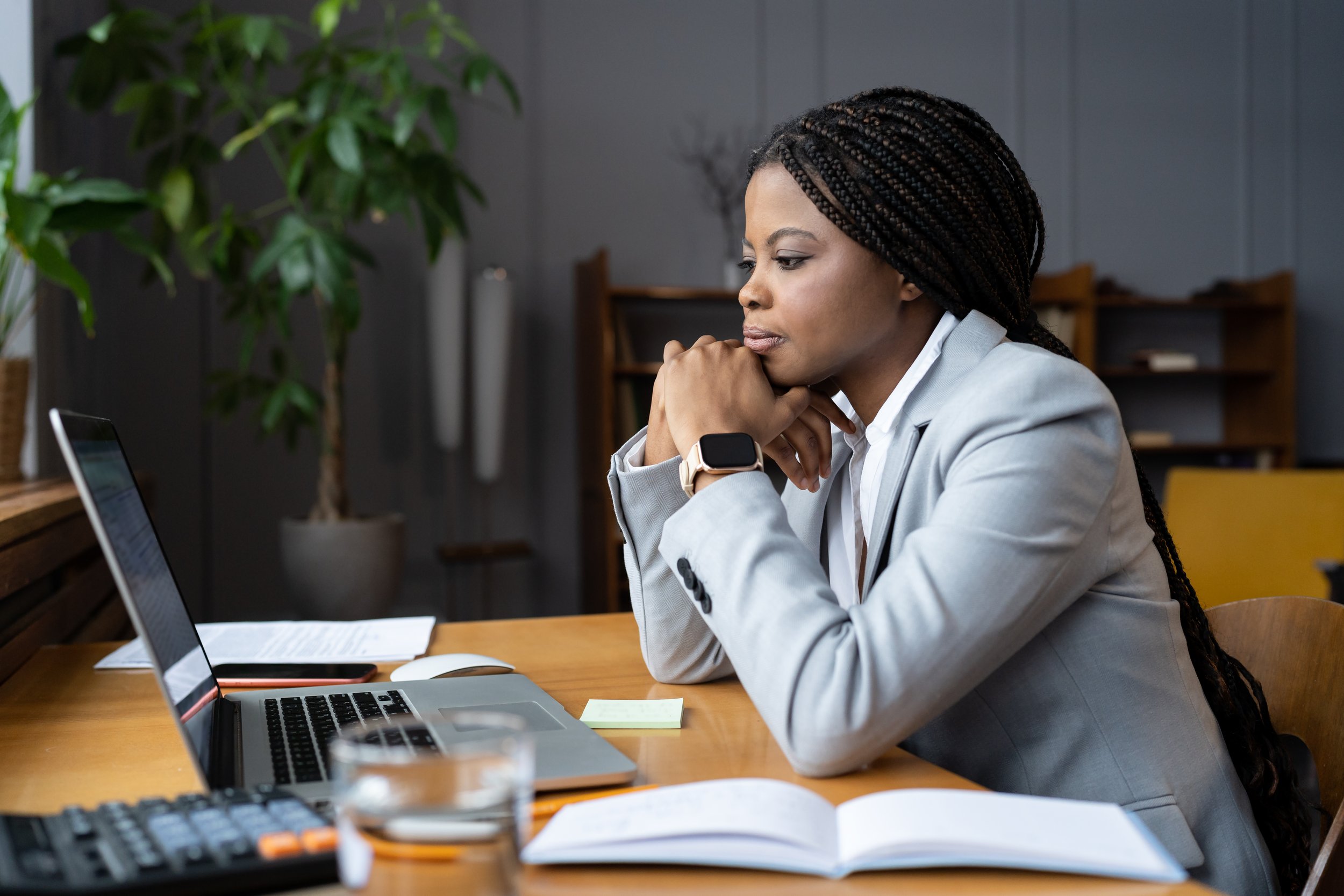 7 Practical Strategies for Young Professionals Bored at Work