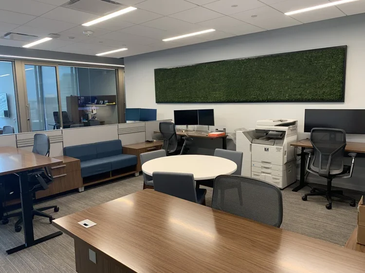 Suite 1900 and 500 West 2nd Street, photo 1