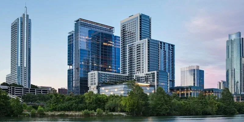 Suite 1, 10 to 14 Person Executive Suite