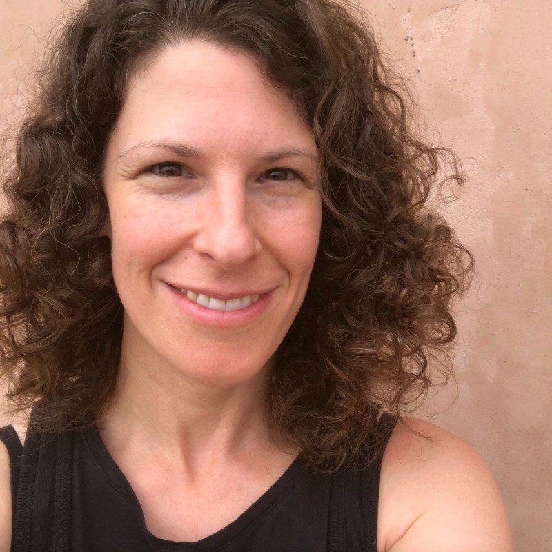 Annie Holub, Life Hub youth organization partner