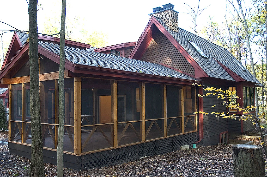 Christopher's Cottage — porch