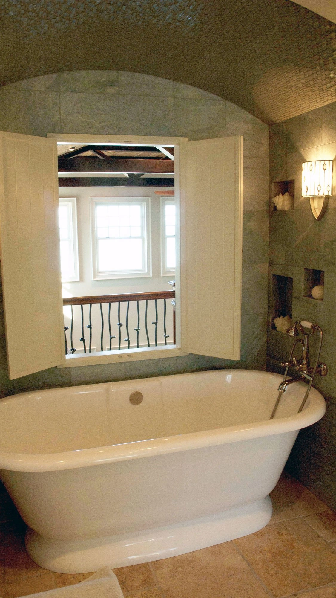 Pine Cone Cottage — bathroom
