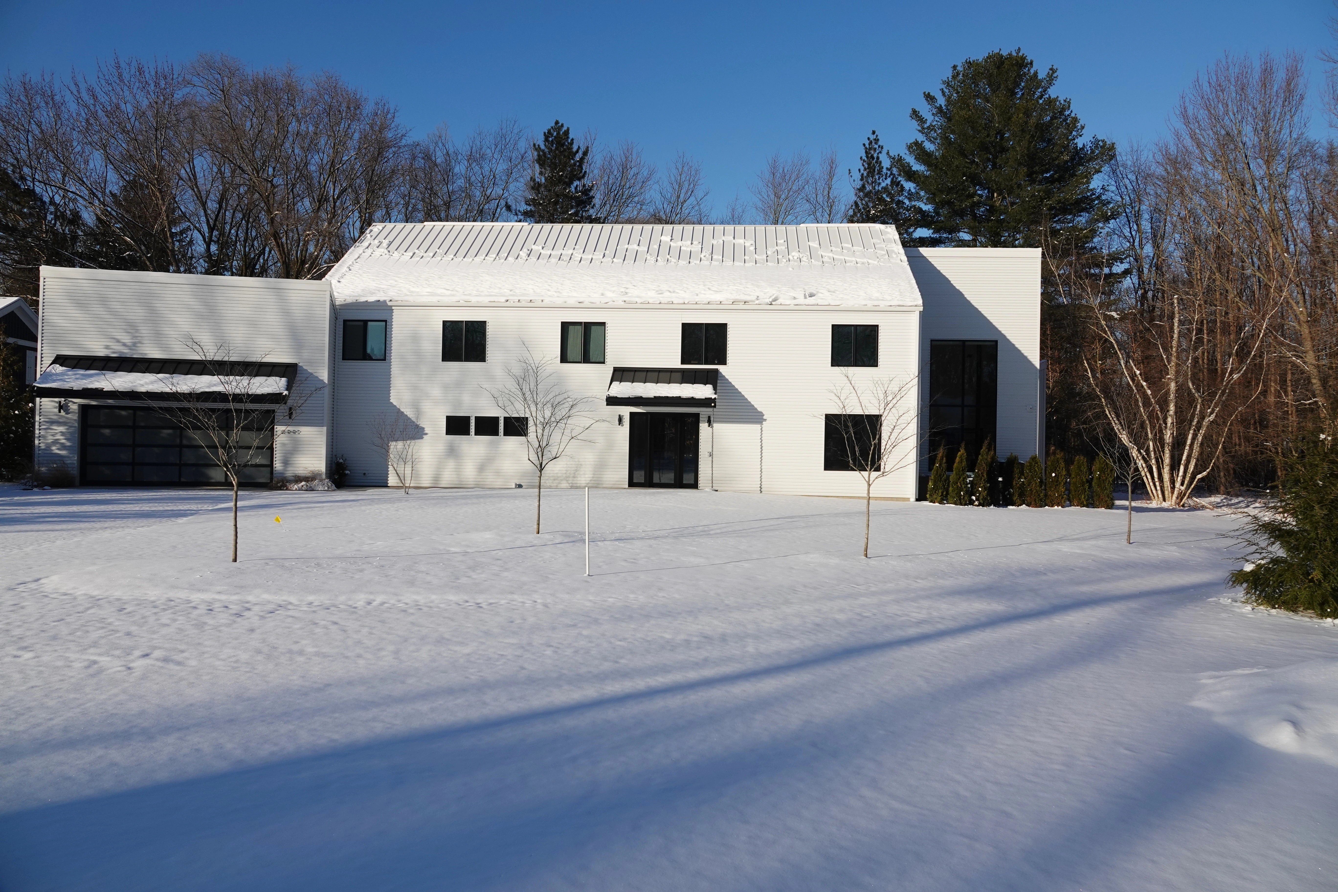 Sawyer Modern — exterior