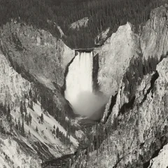 Lower Falls of the Yellowstone, Wyoming. Photo: NPS, Yellowstone National Park (public domain)