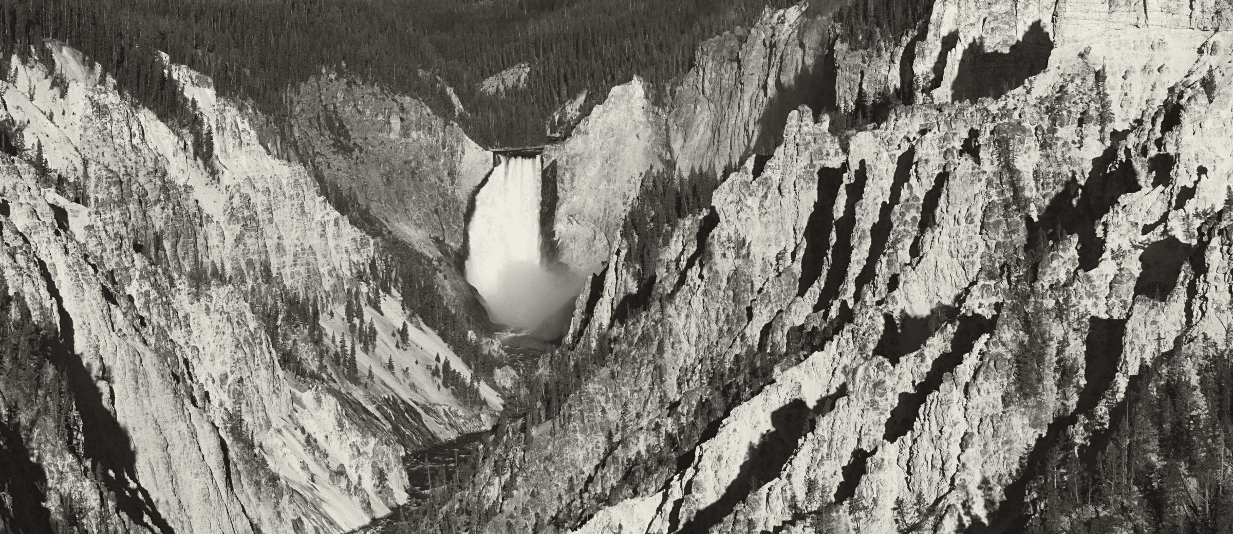 Lower Falls of the Yellowstone, Wyoming. Photo: NPS, Yellowstone National Park (public domain)