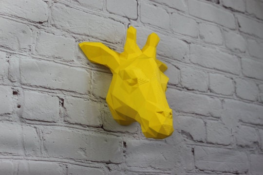 Medium Geometric Giraffe Wall Mountable Head Decor