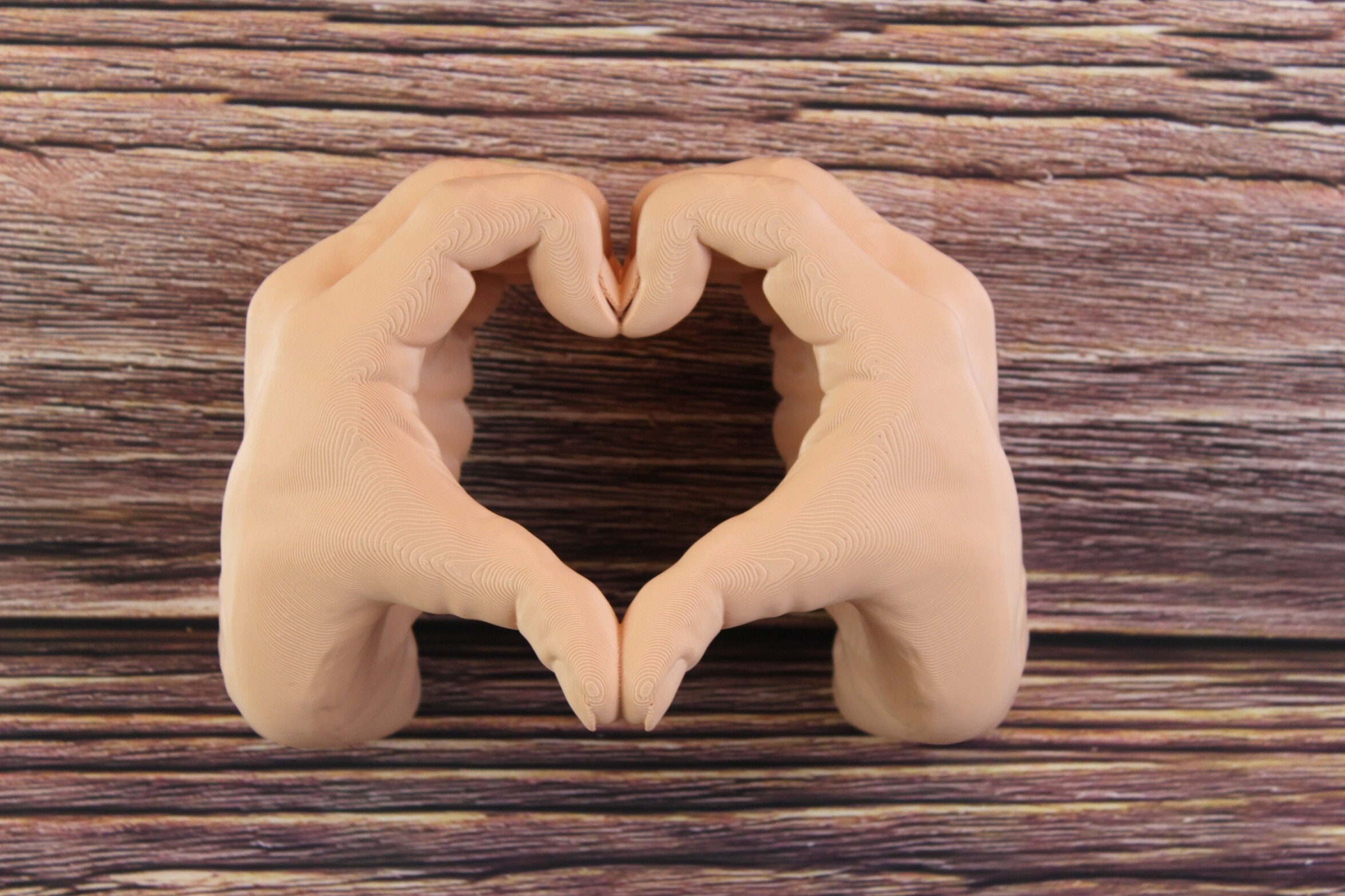 3D Printed Heart Hands Wall Hanging – Love Decor