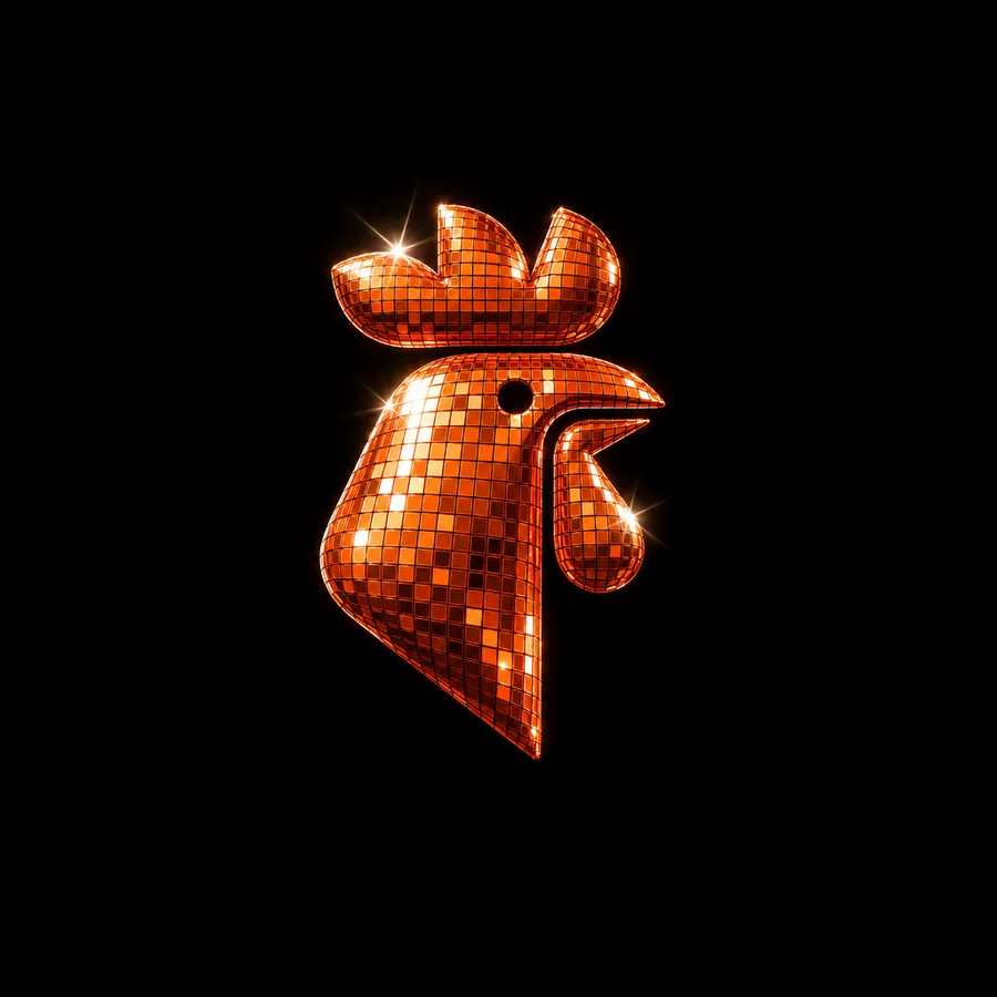 The rooster made from mirror tiles