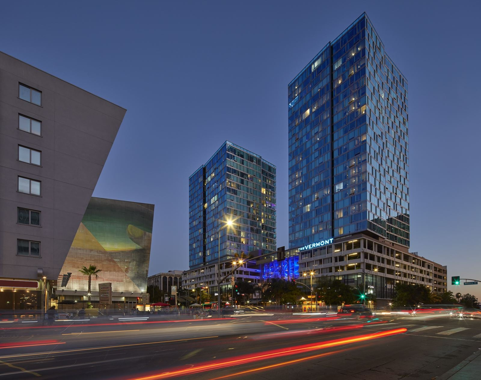 The Secret residences and neighborhood