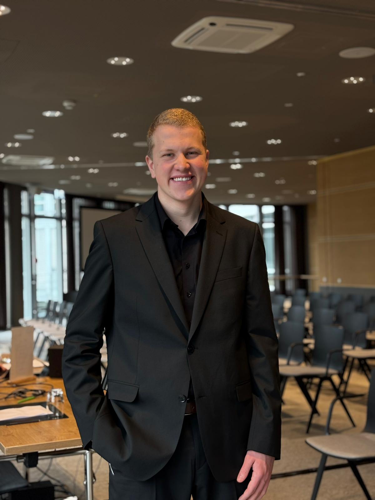 Porträt von Tobias Dyck, Geschäftspartner bei UE Consulting