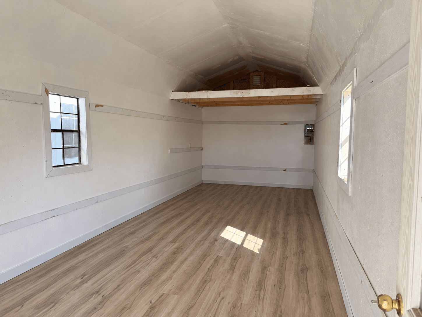 Phoenix Repo 12x40 portable building in White