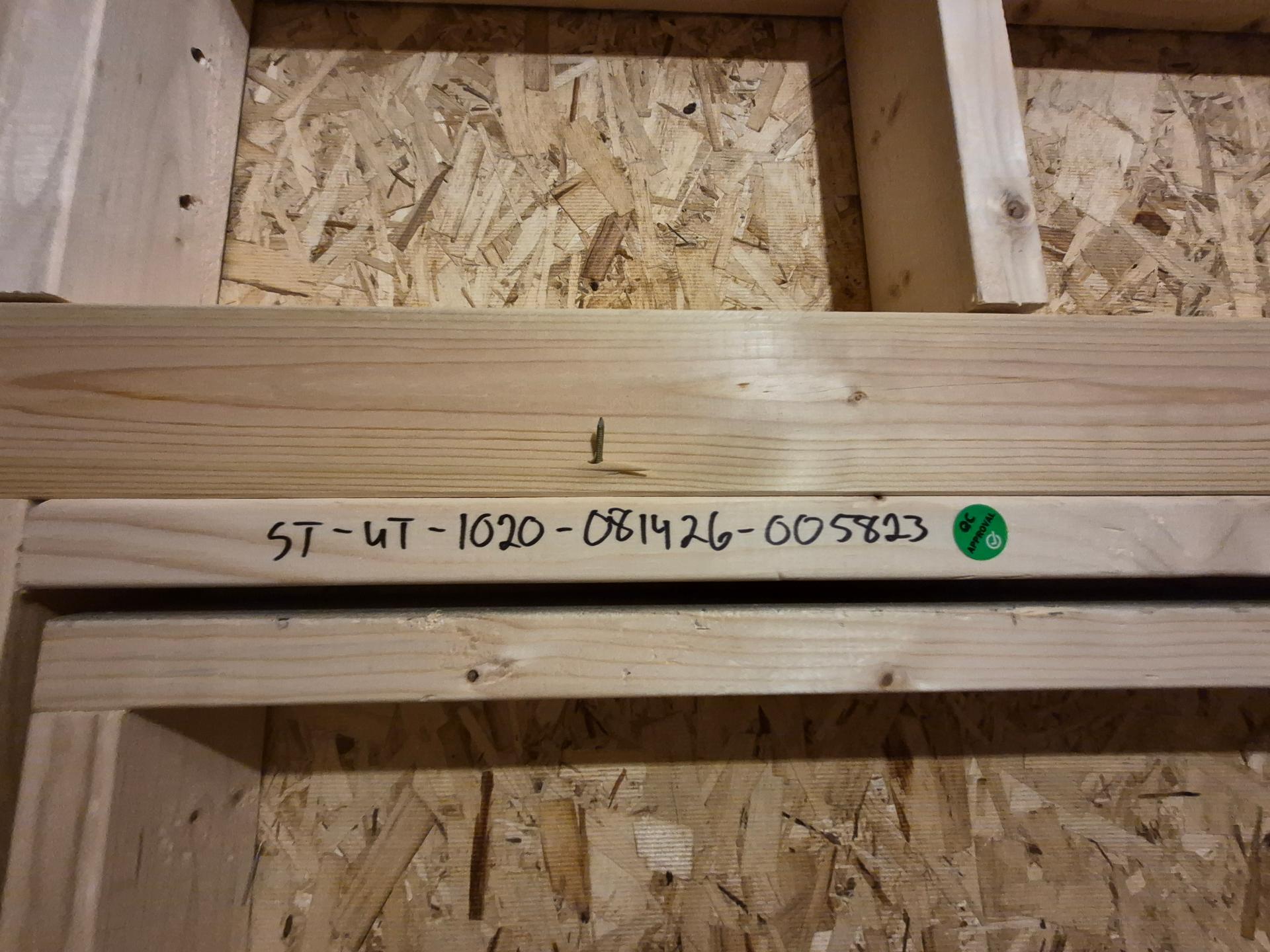 Standard Utility 10x20 portable building in Redwood