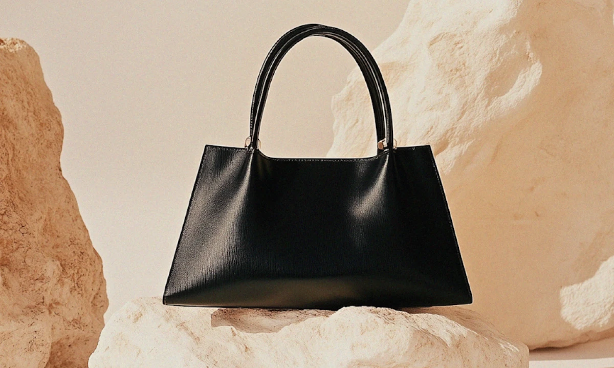 A modern bag mockup