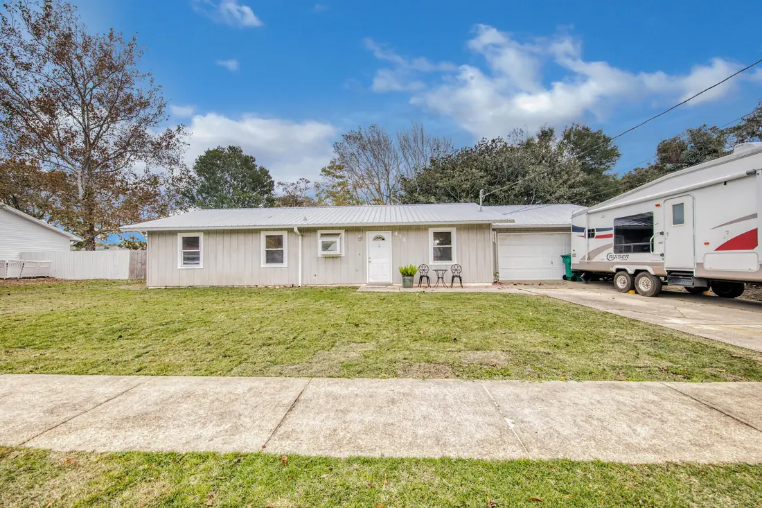 414 Overstreet Drive, Destin, FL 32541