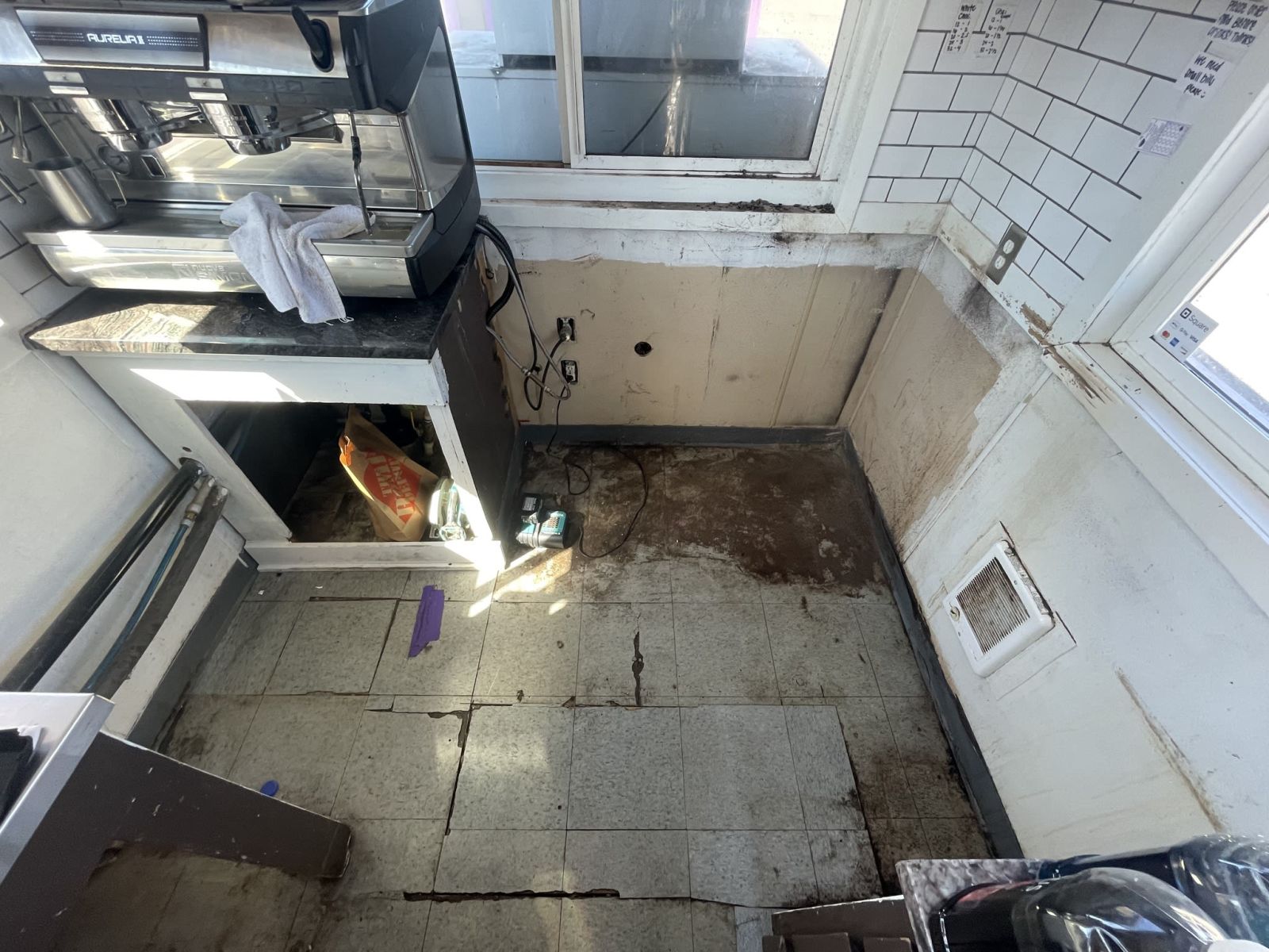 Flooring project by Ultra Renovations, photo 4 of 9