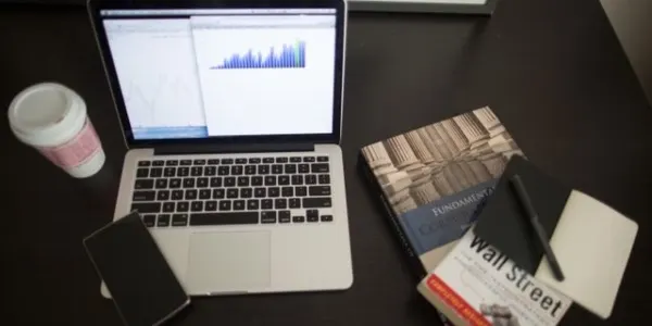 5 libros de finanzas más leídos y recomendados actualmente
