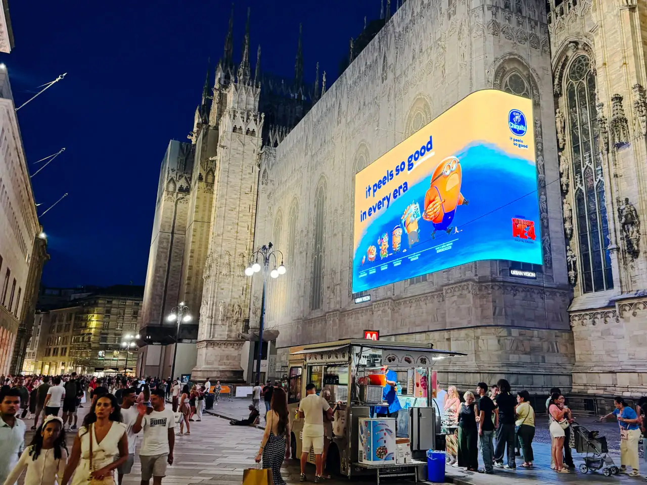 Ledwall Tecnovision per il DOOH in piazza Duomo a Milano