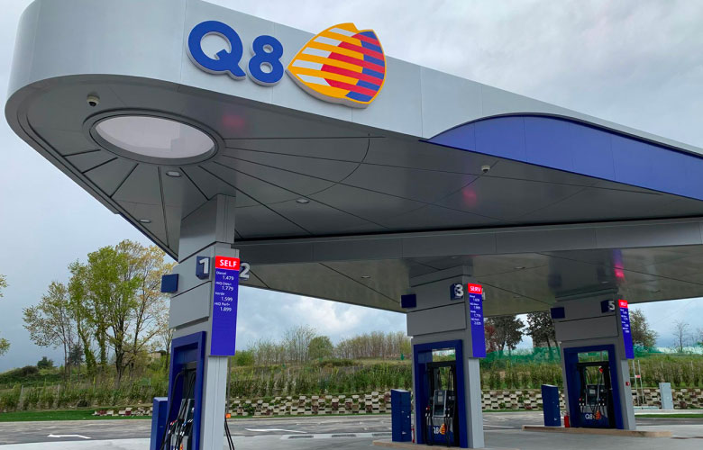 Q8 Stazione di servizio digital signage